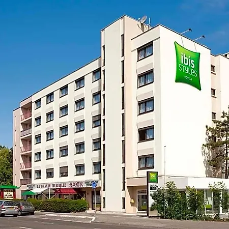 Otel Ibis Styles Annemasse Geneve