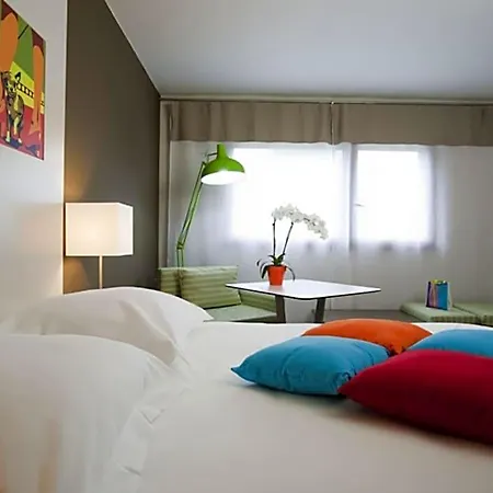 Otel Ibis Styles Annemasse Geneve Ambilly