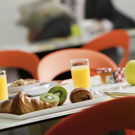 Ibis Styles Annemasse Genève Hotel 3*