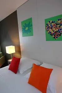 Ibis Styles Annemasse Geneve アンビイ