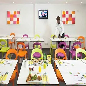 Ibis Styles Annemasse Geneve 3* アンビイ